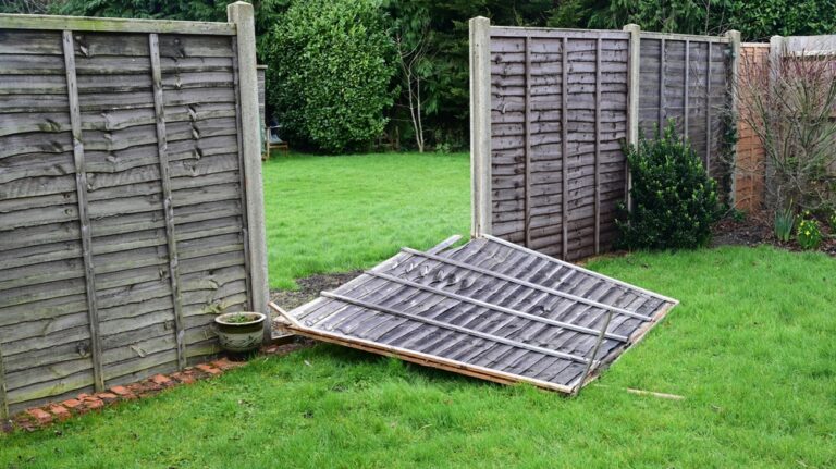 Keep your garden tidy and secure