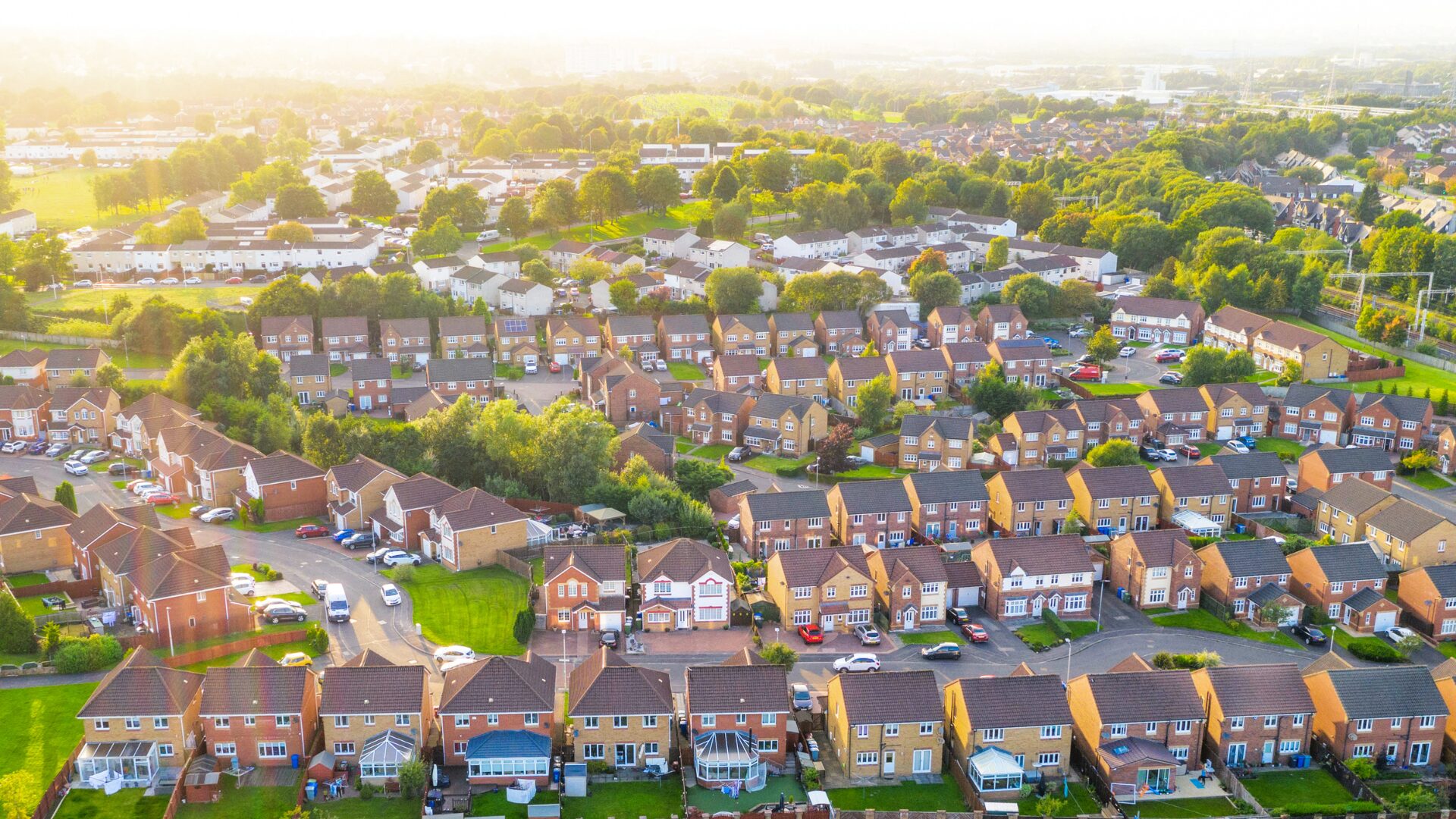 An aerial view of a new housing development in the UK.